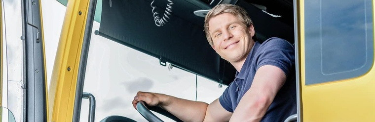 edito image chauffeur dans sa cabine full freight transport 1
