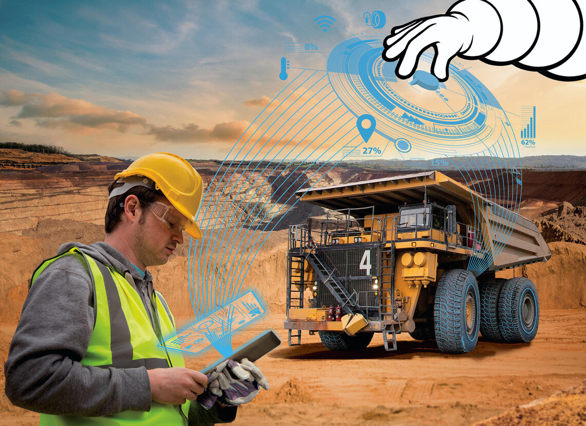 Rigid Dump Truck connected with it ecosystem