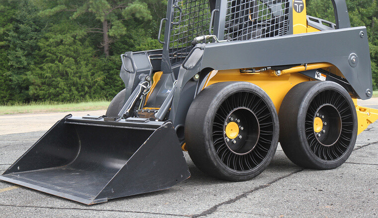 edito photo michelin x tweel slick tire