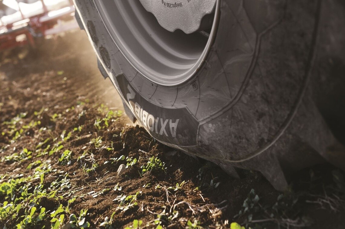 Pneu Michelin axiobib2 en action