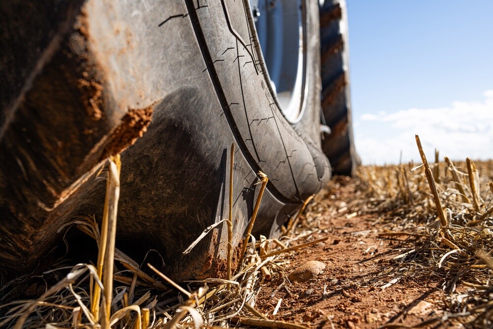 MICHELIN CEREXBIB 2 with MICHELIN ULTRAFLEX technology