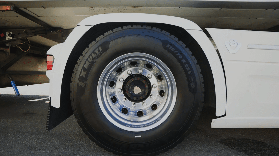 Tyres capable of optimising battery range of your electric truck are a real advantage