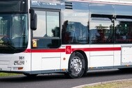 バスの平均燃費は？大型・路線・マイクロバスの燃費改善ポイント