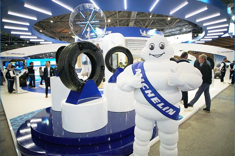 Bibendum Michelin au Salon Solutrans