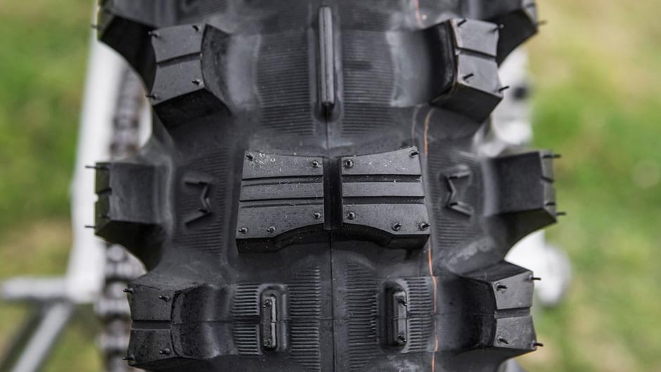 70/100-19 Bias 42M StarCross 5 Soft Tyre NHS TT Front Michelin (M1970100SC5SOFTF) main image 0