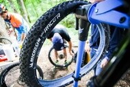 bike tips and advice fitting tubeless ready tires thumbnail