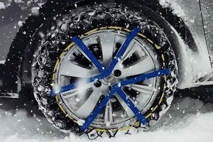 Chaînes à Neige Homologuées Groupe 90 - Taille 205/40 R18 - Montage Rapide, épaisseur 9 Mm - Pour Voitures De Tourisme