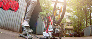 Per misurare la pressione dei pneumatici da bici è meglio utilizzare una pompa dotata di manometro.