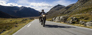 Motorcykelstyrets vackling är en i sidled kontinuerlig svängning av framgaffeln vid låg hastighet