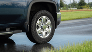 b2 4w 1122 tire michelin defender ltx platinum en us features and benefits 2 nosignature 16 slash 9