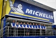 グランプリに帯同するミシュランスタッフ