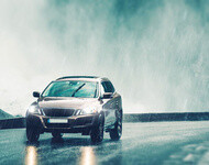 Auto Edito guide car rainy road dark 0 0 587 462 max Tips and Advice