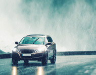 Bil Ledende artikel guide car rainy road dark Tips og råd